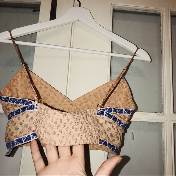 Patterned Crop Top - Picture 2 of 2